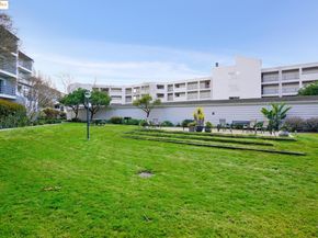 1207 Melville Sq 417, Richmond CA 94804