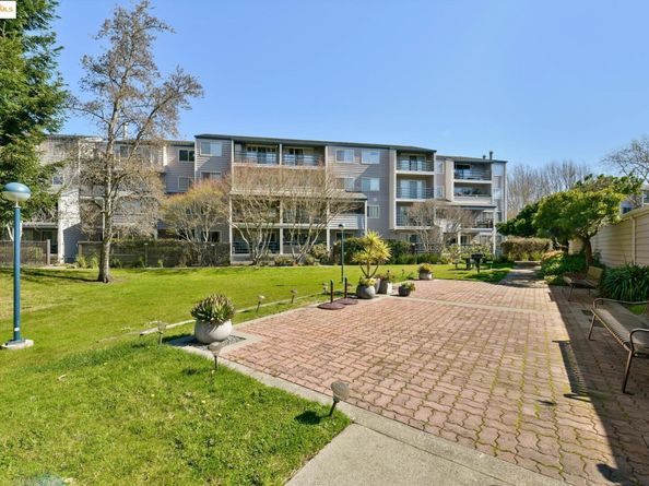 1207 Melville Sq 417, Richmond CA 94804