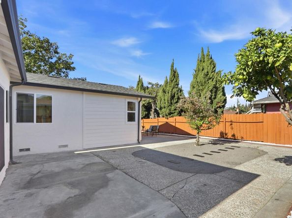 32252 Coronation dr, Union City CA 94587