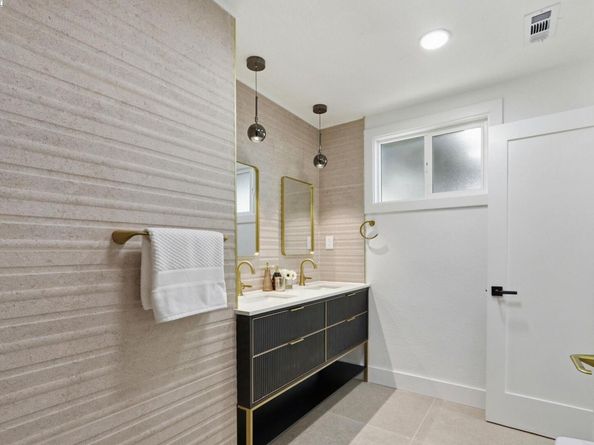 32252 Coronation dr, Union City CA 94587