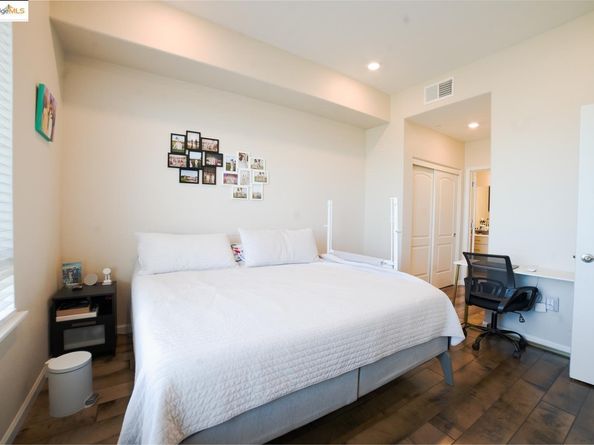 382 Llano De Los Robles AVE UNIT 3, San Jose CA 95136