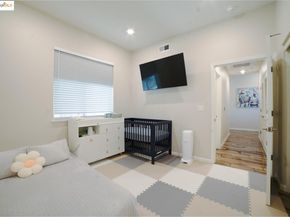 382 Llano De Los Robles AVE UNIT 3, San Jose CA 95136