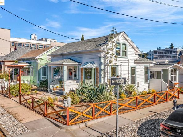 933-937 Las Juntas St, Martinez CA 94553