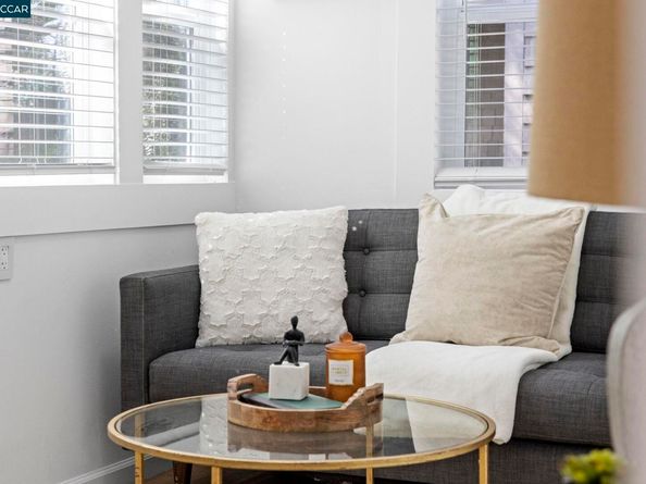 1535 38Th Ave, Oakland CA 94601