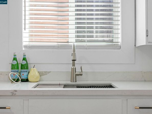 1535 38Th Ave, Oakland CA 94601