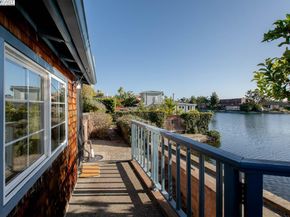 2000 Clinton Ave, Alameda CA 94501