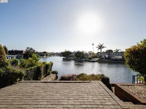 2000 Clinton Ave, Alameda CA 94501