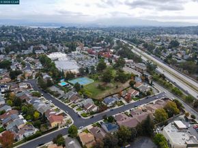 4962 Shadowfalls Dr, Martinez CA 94553