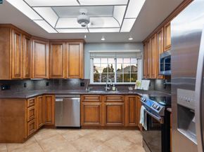 4962 Shadowfalls Dr, Martinez CA 94553