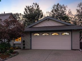 4962 Shadowfalls Dr, Martinez CA 94553