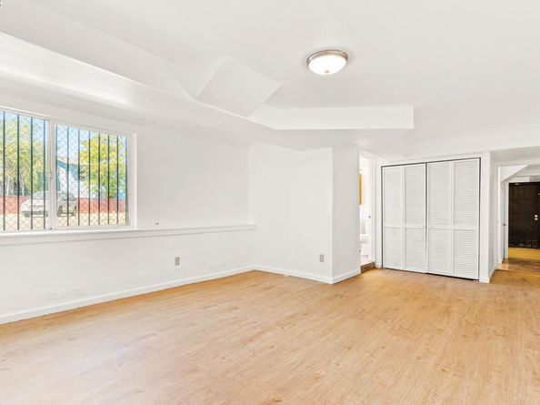 1015 82Nd Ave, Oakland CA 94621