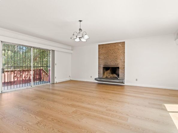 1015 82Nd Ave, Oakland CA 94621