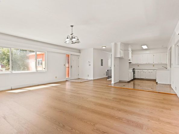 1015 82Nd Ave, Oakland CA 94621