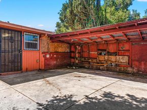 1015 82Nd Ave, Oakland CA 94621