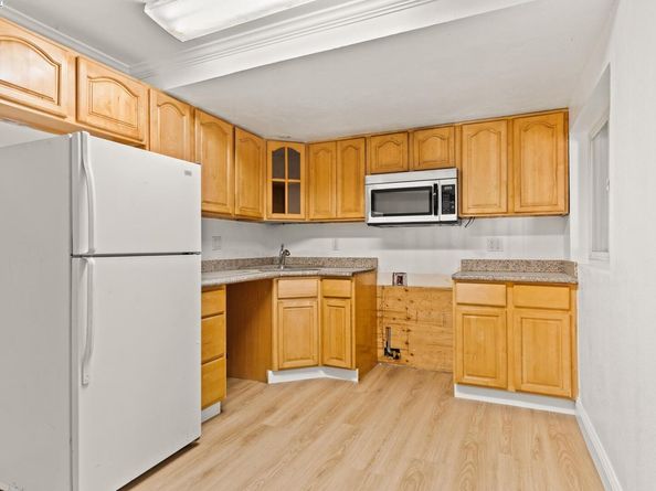 1015 82Nd Ave, Oakland CA 94621