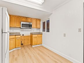 1015 82Nd Ave, Oakland CA 94621