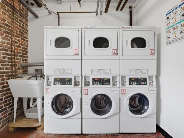 730 29th Street 106, Oakland CA 94609