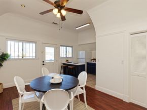 1033 Magnolia St, Oakland CA 94607