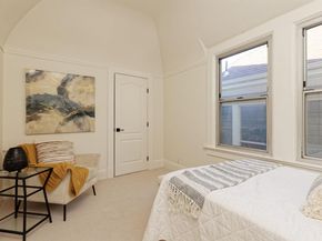 1033 Magnolia St, Oakland CA 94607