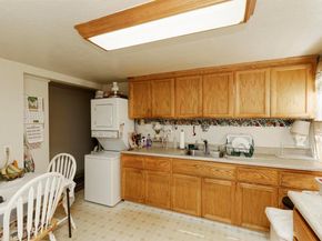 1033 Magnolia St, Oakland CA 94607
