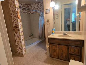 220 Canyon Dr, Portola Valley CA 94028