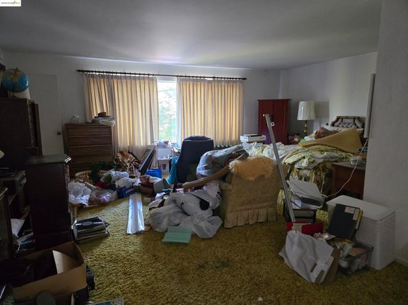 220 Canyon Dr, Portola Valley CA 94028