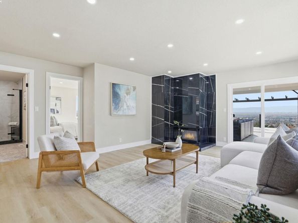 10745 Ridgeview Way, San Jose CA 95127