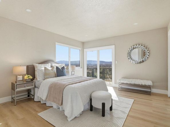 10745 Ridgeview Way, San Jose CA 95127