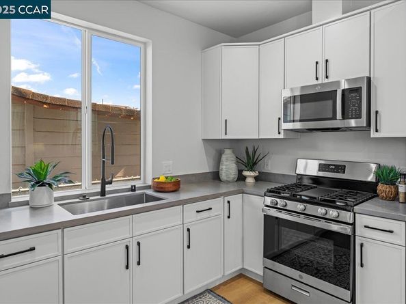 1932 California Ave, San Pablo CA 94806