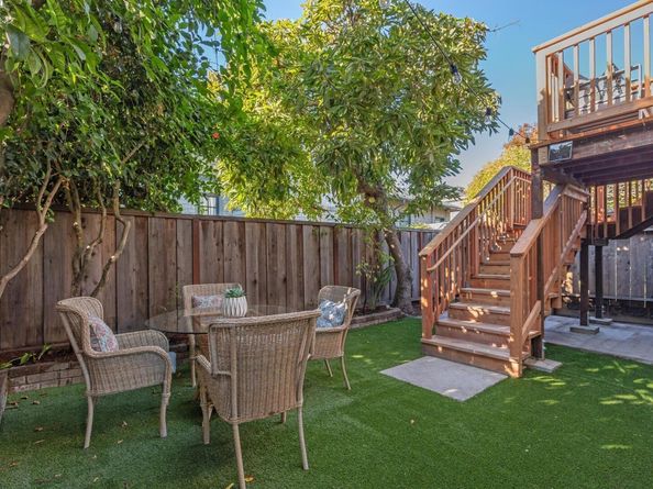 935 Park Street, Alameda CA 94501