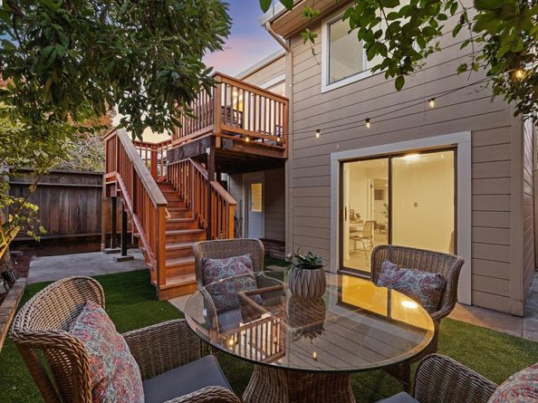 935 Park Street, Alameda CA 94501
