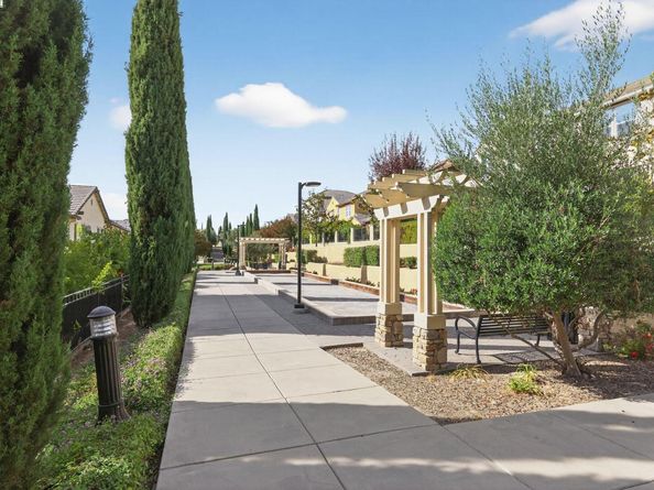 3231 Central Pkwy, Dublin CA 94568