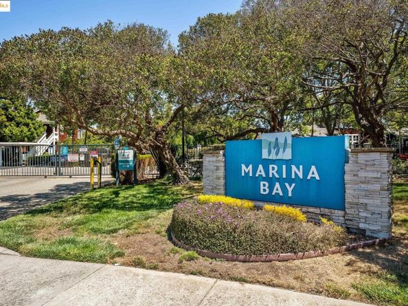93 Bayside Ct, Richmond CA 94804