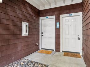 93 Bayside Ct, Richmond CA 94804