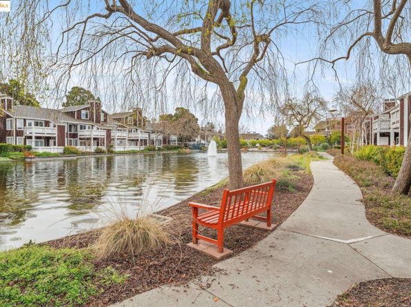 93 Bayside Ct, Richmond CA 94804