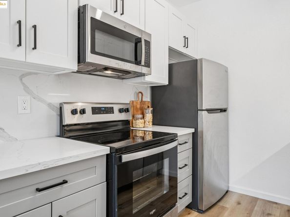 93 Bayside Ct, Richmond CA 94804