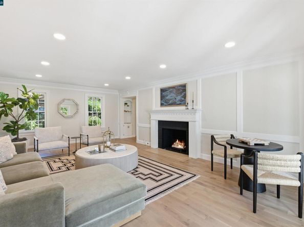 14 Vista Del Mar, Orinda CA 94563