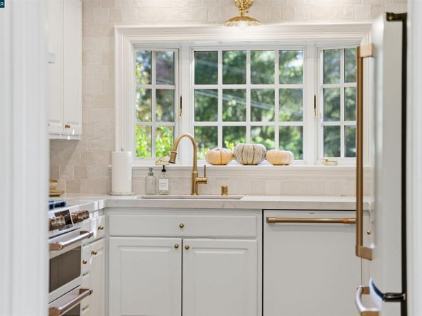 14 Vista Del Mar, Orinda CA 94563
