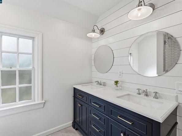 14 Vista Del Mar, Orinda CA 94563