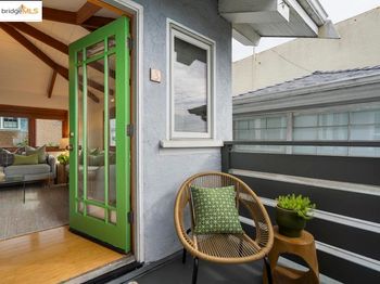 2587 Piedmont Ave