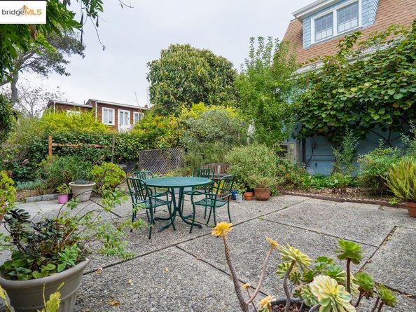 2587 Piedmont Ave 3, Berkeley CA 94704
