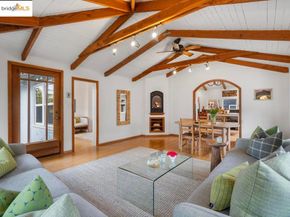 2587 Piedmont Ave 3, Berkeley CA 94704