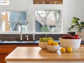 2587 Piedmont Ave 3, Berkeley CA 94704