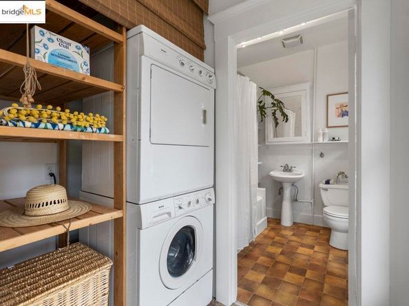 2587 Piedmont Ave 3, Berkeley CA 94704