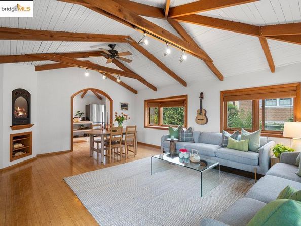 2587 Piedmont Ave 3, Berkeley CA 94704