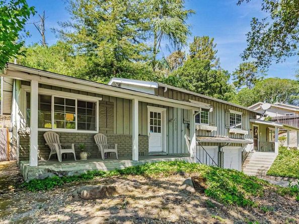 2048-2050 Donald Dr, Moraga CA 94556