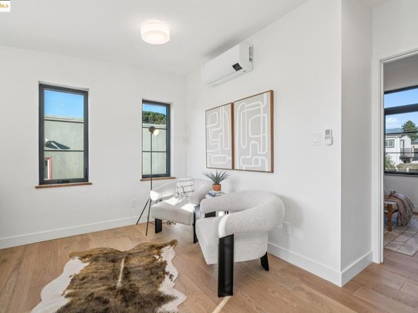 1516 Blake St A, Berkeley CA 94703