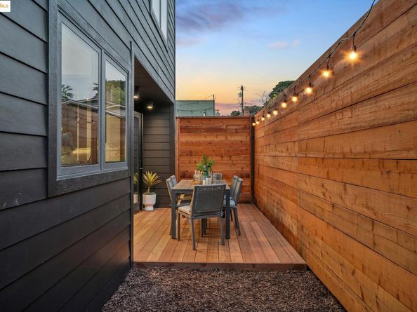 1516 Blake St A, Berkeley CA 94703