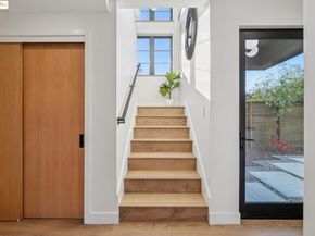 1516 Blake St A, Berkeley CA 94703