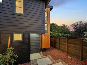1516 Blake St A, Berkeley CA 94703
